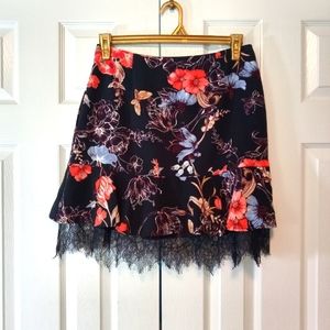 Who What Wear Skirt Black Floral Lace Hem Size 8 Zipper Enclosure